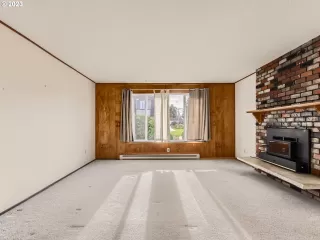 Photo #6: 23486537 Listing 