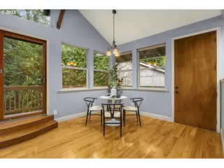 Photo #1: 23488176 Listing