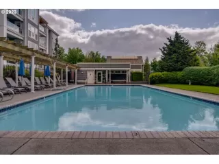 Photo #6: 23489374 Listing 