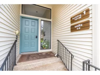 Photo #3: 23490286 Listing