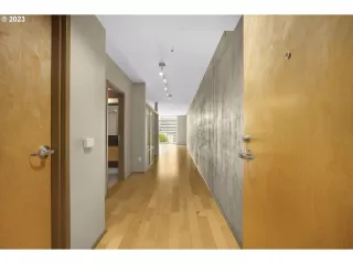 Photo #3: 23491295 Listing 