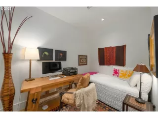 Photo #5: 23491905 Listing 