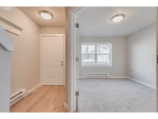 Photo #4: 23492171 Listing 