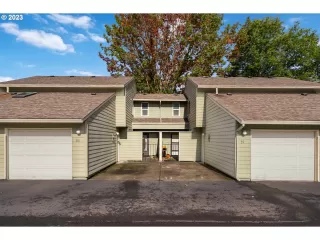 Photo #3: 23493711 Listing