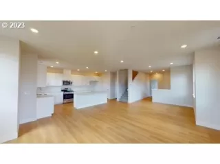 Photo #5: 23494118 Listing 