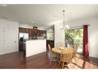 Photo #1: 23494363 Listing 