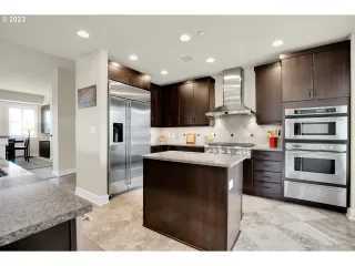 Photo #4: 23496526 Listing