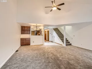 Photo #6: 23497799 Listing 