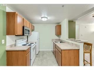 Photo #3: 23499963 Listing 