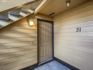 Photo #3: 23502073 Listing