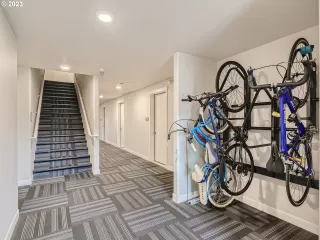 Photo #4: 23502171 Listing 