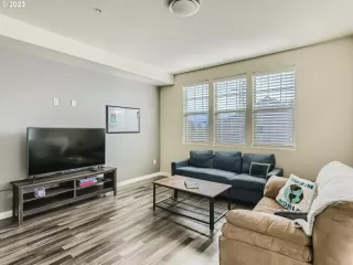 Photo #6: 23502171 Listing 