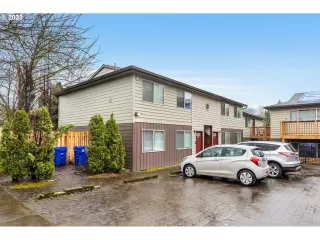 Photo #1: 23502799 Listing