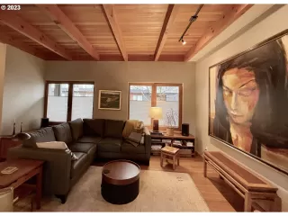 Photo #1: 23502936 Listing