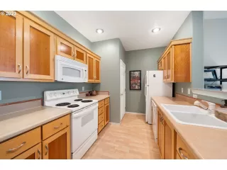 Photo #6: 23504936 Listing 