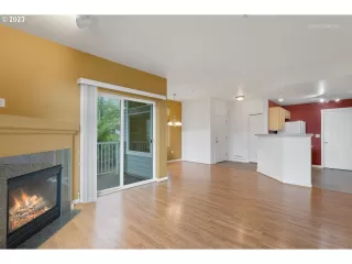 Photo #4: 23505001 Listing