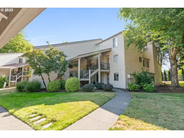 MLS: 23505752 Condo For Sale