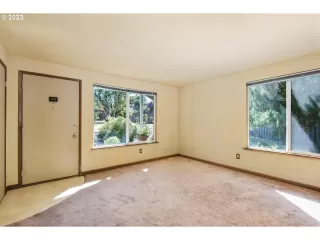 Photo #4: 23505819 Listing 