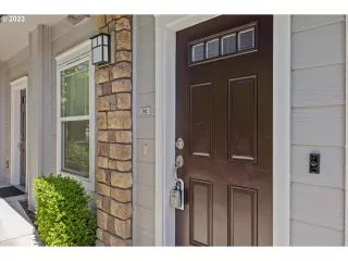 Photo #4: 23506656 Listing 