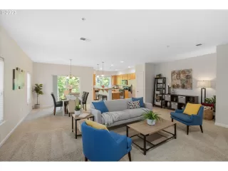 Photo #5: 23506656 Listing 