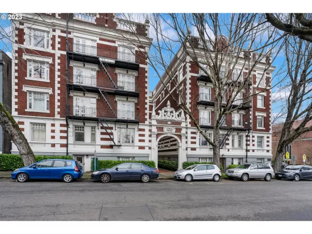 MLS: 23507169 Condo For Sale