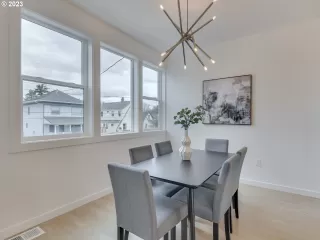 Photo #2: 23507512 Listing