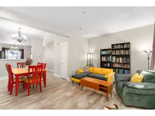 Photo #1: 23508490 Listing