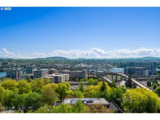 Photo #5: 23509663 Listing