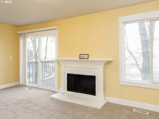 Photo #1: 23510404 Listing 