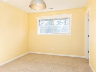 Photo #3: 23510404 Listing 