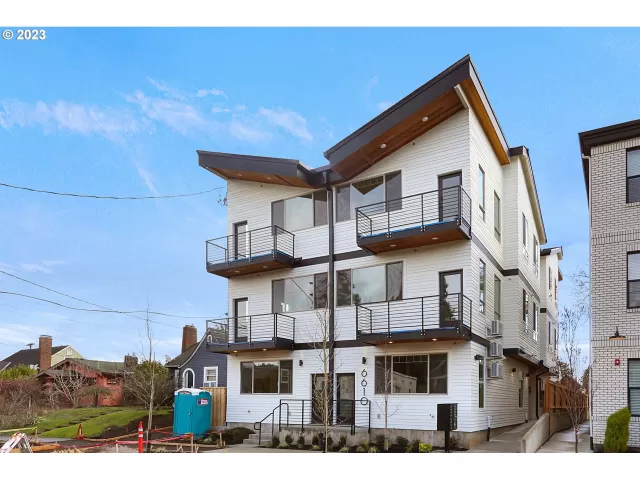 MLS: 23510912 Condo For Sale