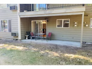 Photo #6: 23512505 Listing 