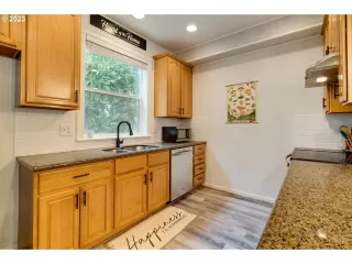 Photo #1: 23514273 Listing