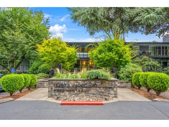 MLS: 23514878 Condo For Sale