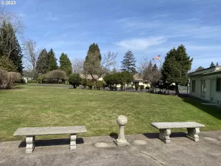 Photo #5: 23514927 Listing 