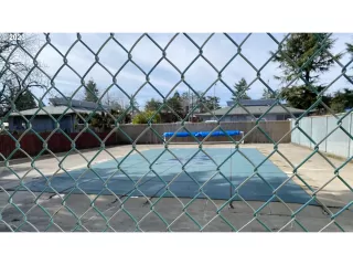 Photo #6: 23514927 Listing 