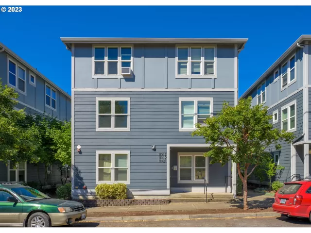 MLS: 23516283 Condo For Sale