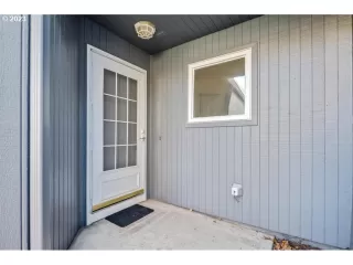 Photo #3: 23516331 Listing 