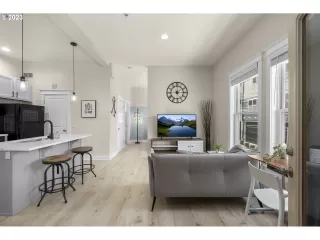 Photo #3: 23516850 Listing 
