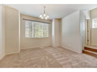 Photo #3: 23521018 Listing