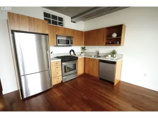 Photo #1: 23522187 Listing 