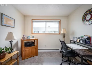 Photo #6: 23523770 Listing