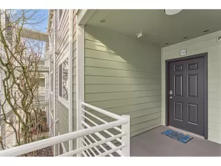 Photo #1: 23527047 Listing