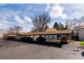 Photo #4: 23528594 Listing 