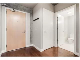 Photo #1: 23528650 Listing