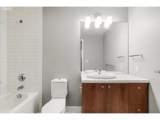 Photo #2: 23528650 Listing