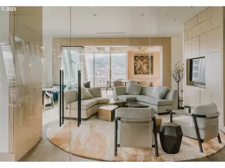 Photo #2: 23528739 Listing 