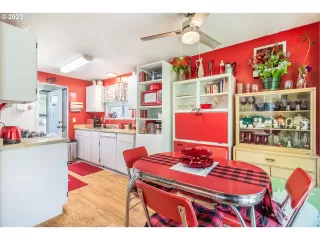 Photo #4: 23530518 Listing 