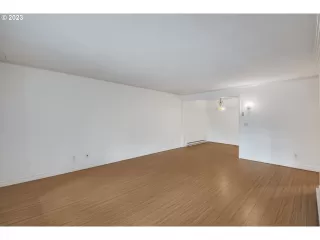 Photo #3: 23530874 Listing 