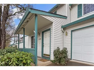 Photo #2: 23534427 Listing